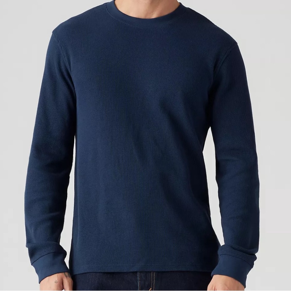 LEVI’s LONG SLEEVE STANDARD FIT THERMAL SHIRT